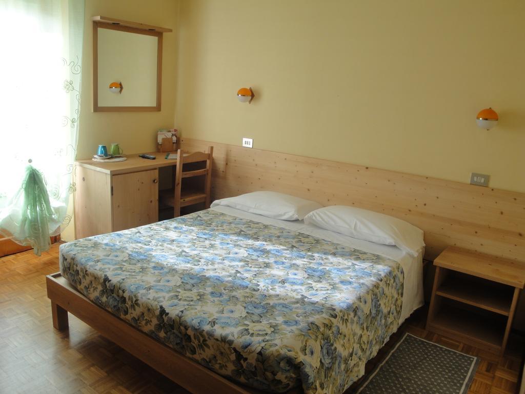 Hotel Viola Valdidentro Εξωτερικό φωτογραφία