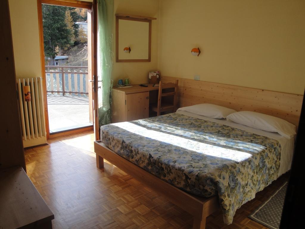 Hotel Viola Valdidentro Εξωτερικό φωτογραφία