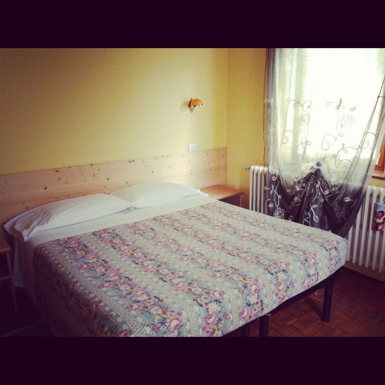 Hotel Viola Valdidentro Εξωτερικό φωτογραφία