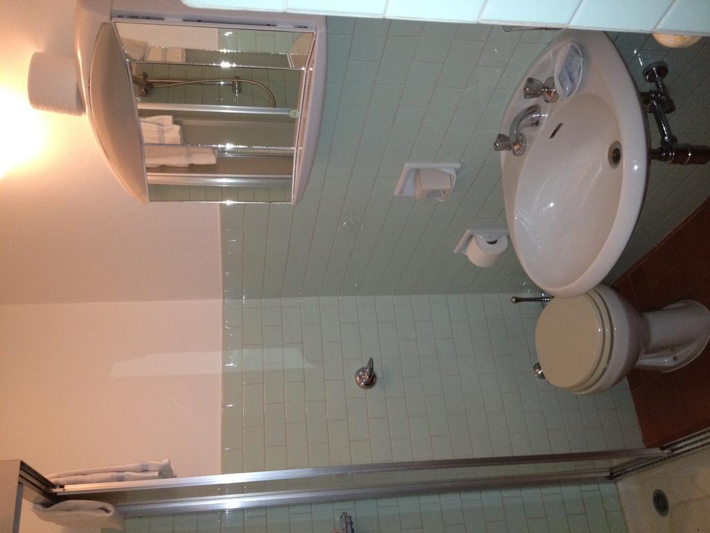 Hotel Viola Valdidentro Εξωτερικό φωτογραφία
